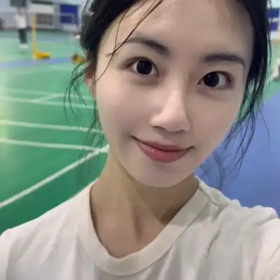 任彤